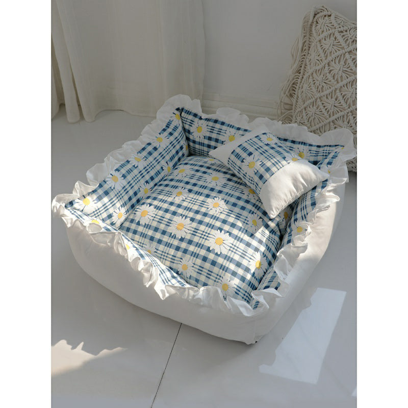 Super Comfy Princess Dog Bed