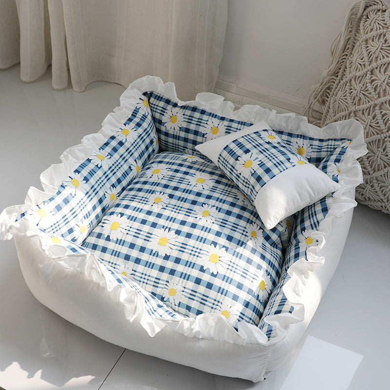 Super Comfy Princess Dog Bed