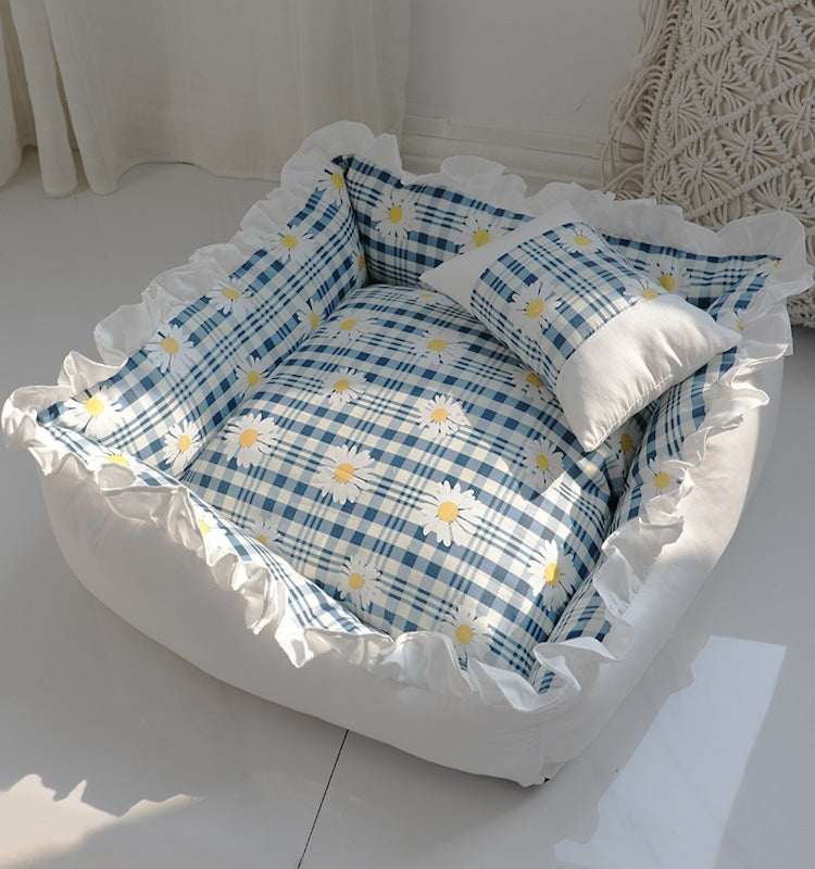 Super Comfy Princess Dog Bed